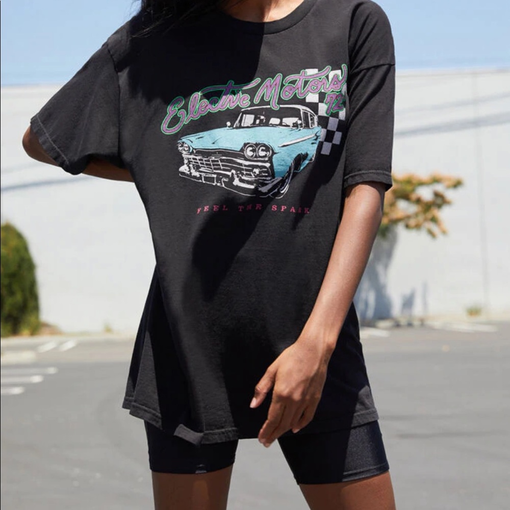 BRANDY MELVILLE ELECTRIC MOTORS TEE